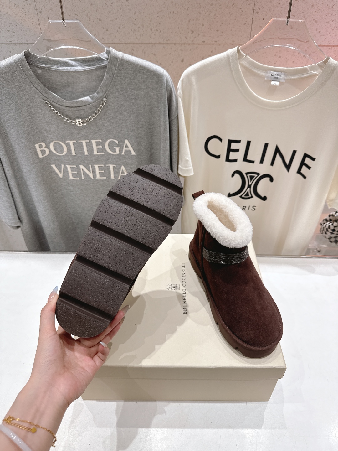 高版本出厂
  Brunello Cucinelli 新款BC秋冬保暖羊毛靴子短靴系列，市场高版本
BC