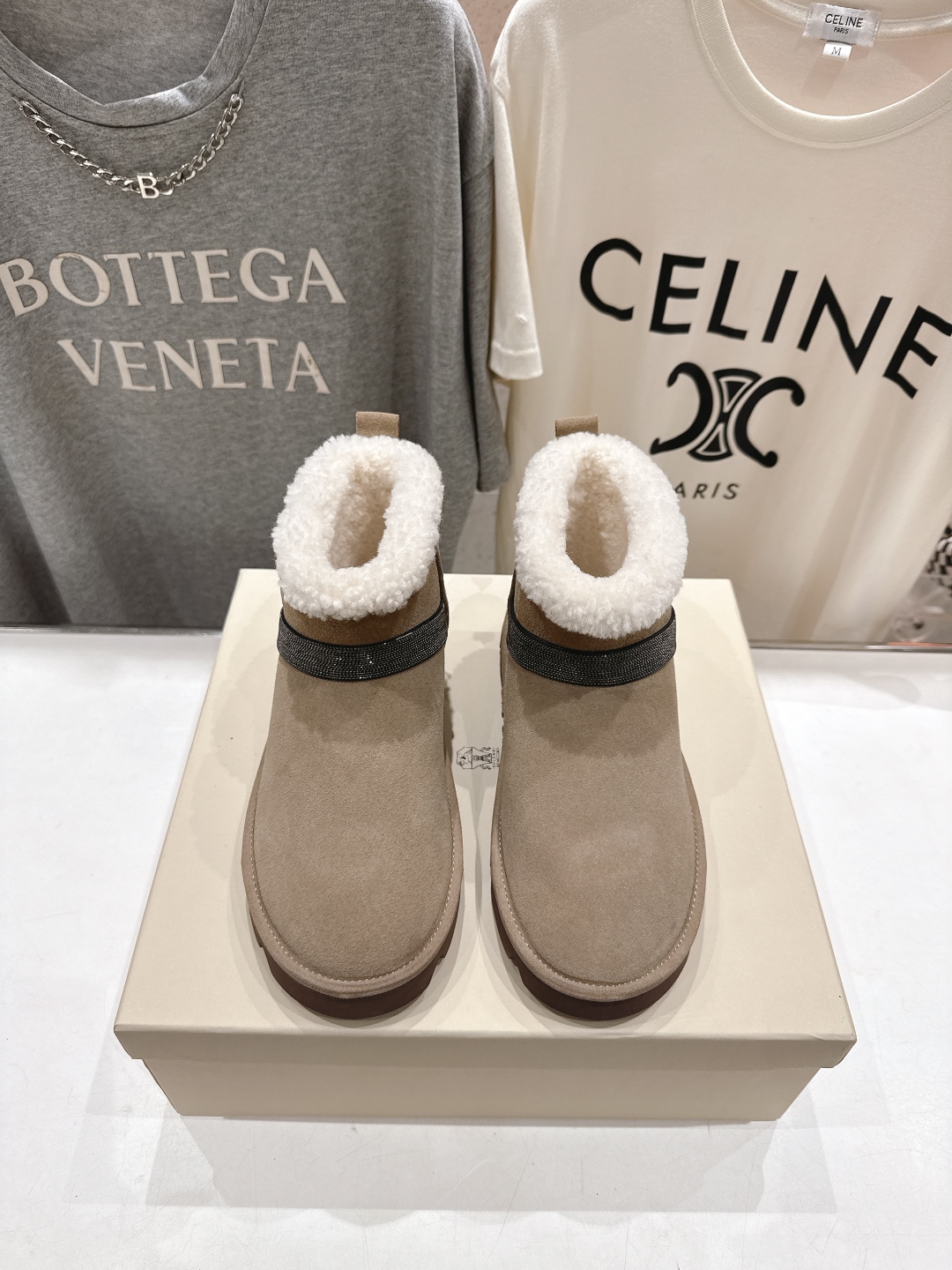 高版本出厂
  Brunello Cucinelli 新款BC秋冬保暖羊毛靴子短靴系列，市场高版本
BC