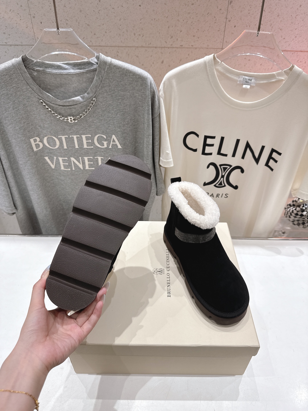 高版本出厂
  Brunello Cucinelli 新款BC秋冬保暖羊毛靴子短靴系列，市场高版本
BC