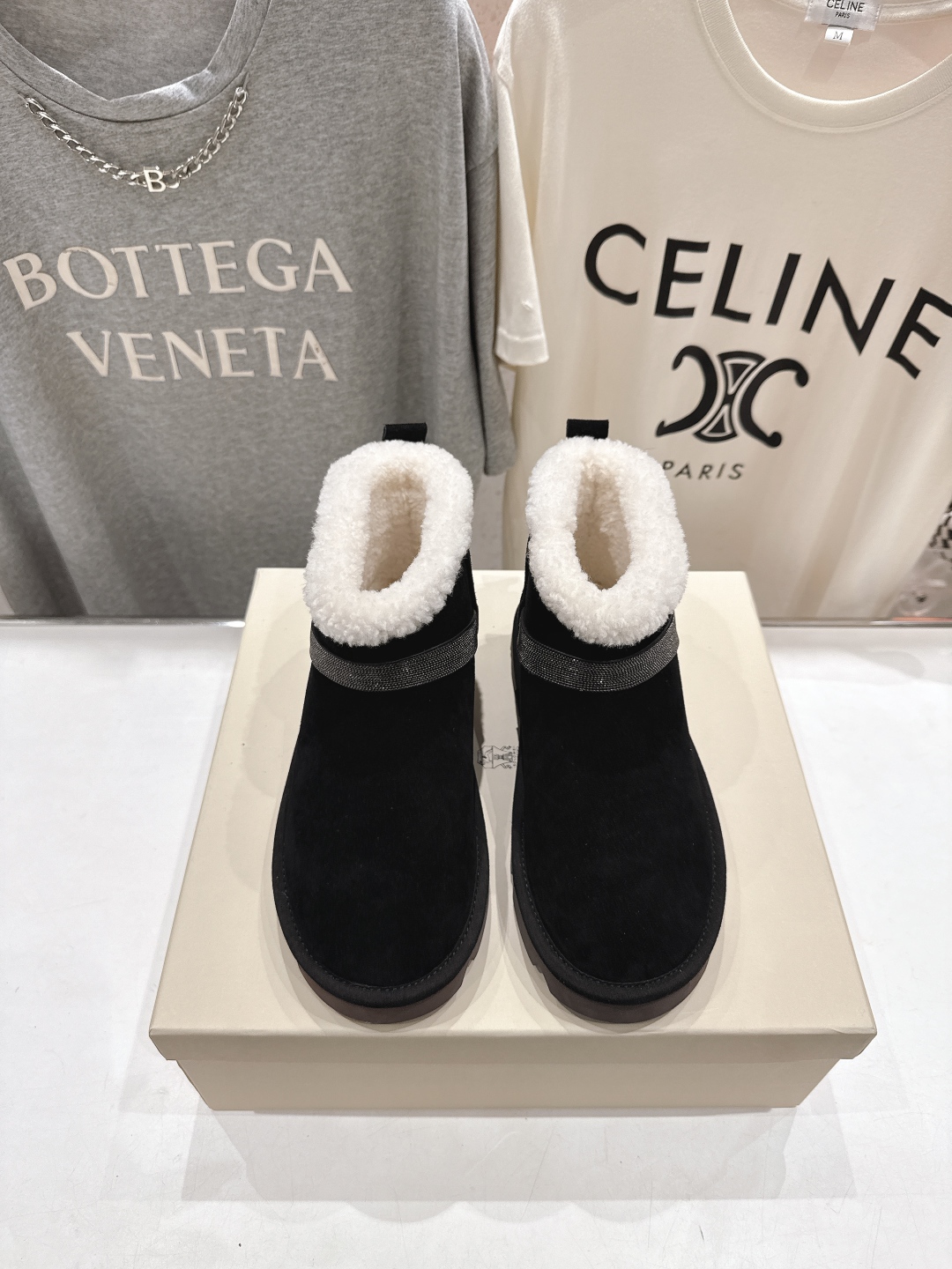 高版本出厂
  Brunello Cucinelli 新款BC秋冬保暖羊毛靴子短靴系列，市场高版本
BC
