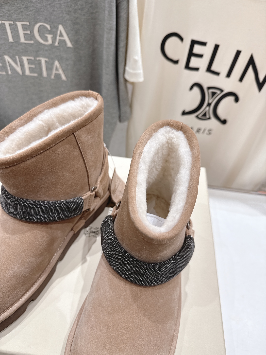 高版本出厂
  Brunello Cucinelli 新款BC秋冬保暖羊毛靴子短靴系列，市场高版本
BC