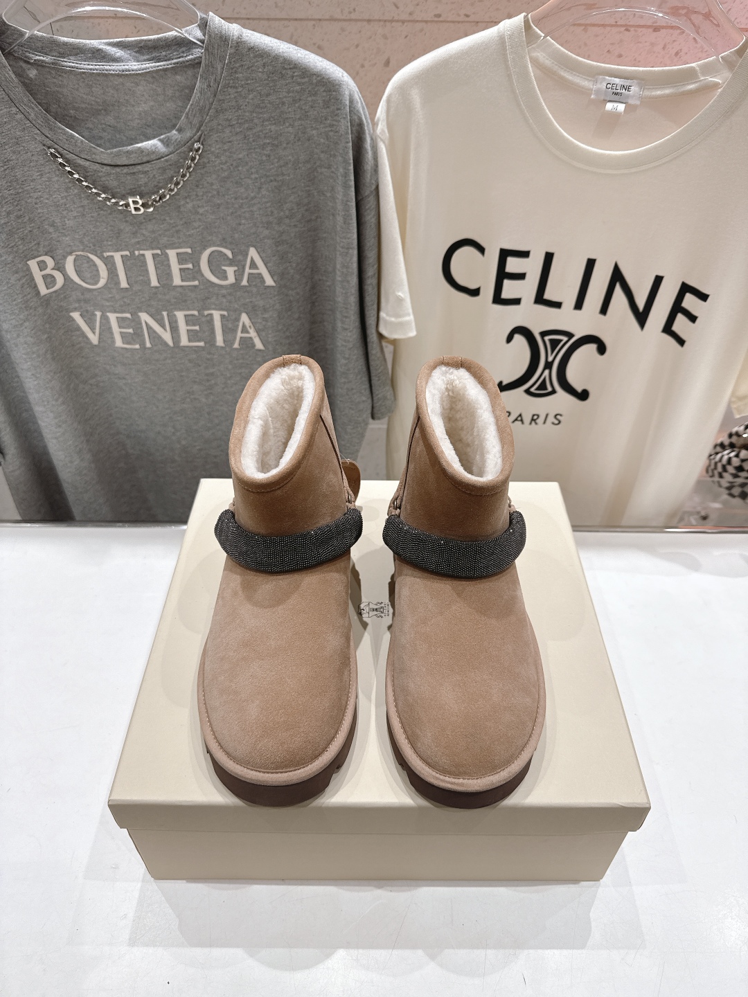 高版本出厂
  Brunello Cucinelli 新款BC秋冬保暖羊毛靴子短靴系列，市场高版本
BC
