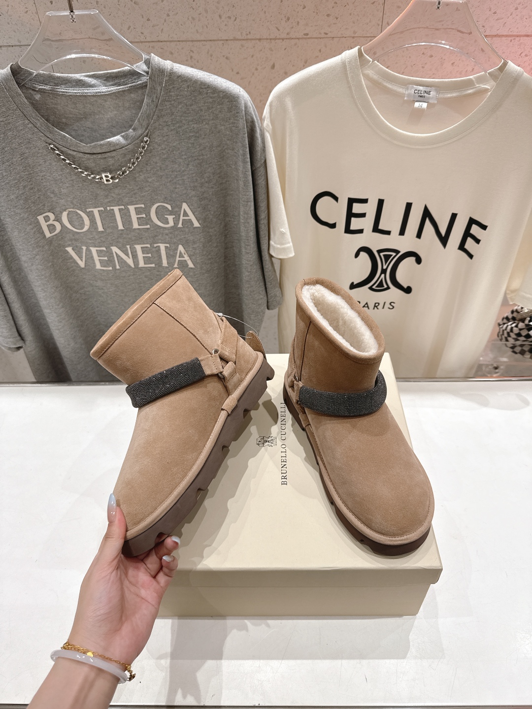 高版本出厂
  Brunello Cucinelli 新款BC秋冬保暖羊毛靴子短靴系列，市场高版本
BC