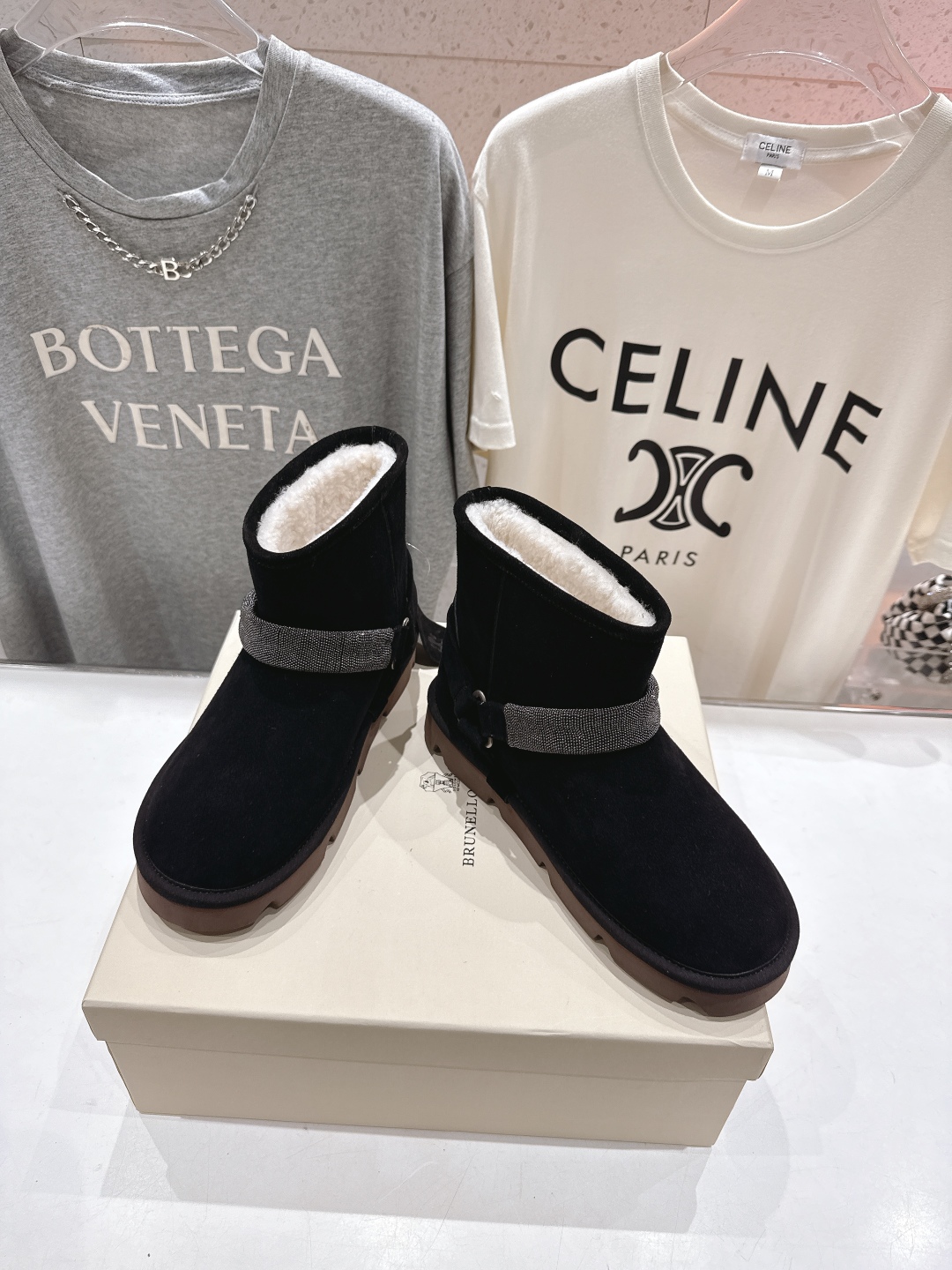 高版本出厂
  Brunello Cucinelli 新款BC秋冬保暖羊毛靴子短靴系列，市场高版本
BC