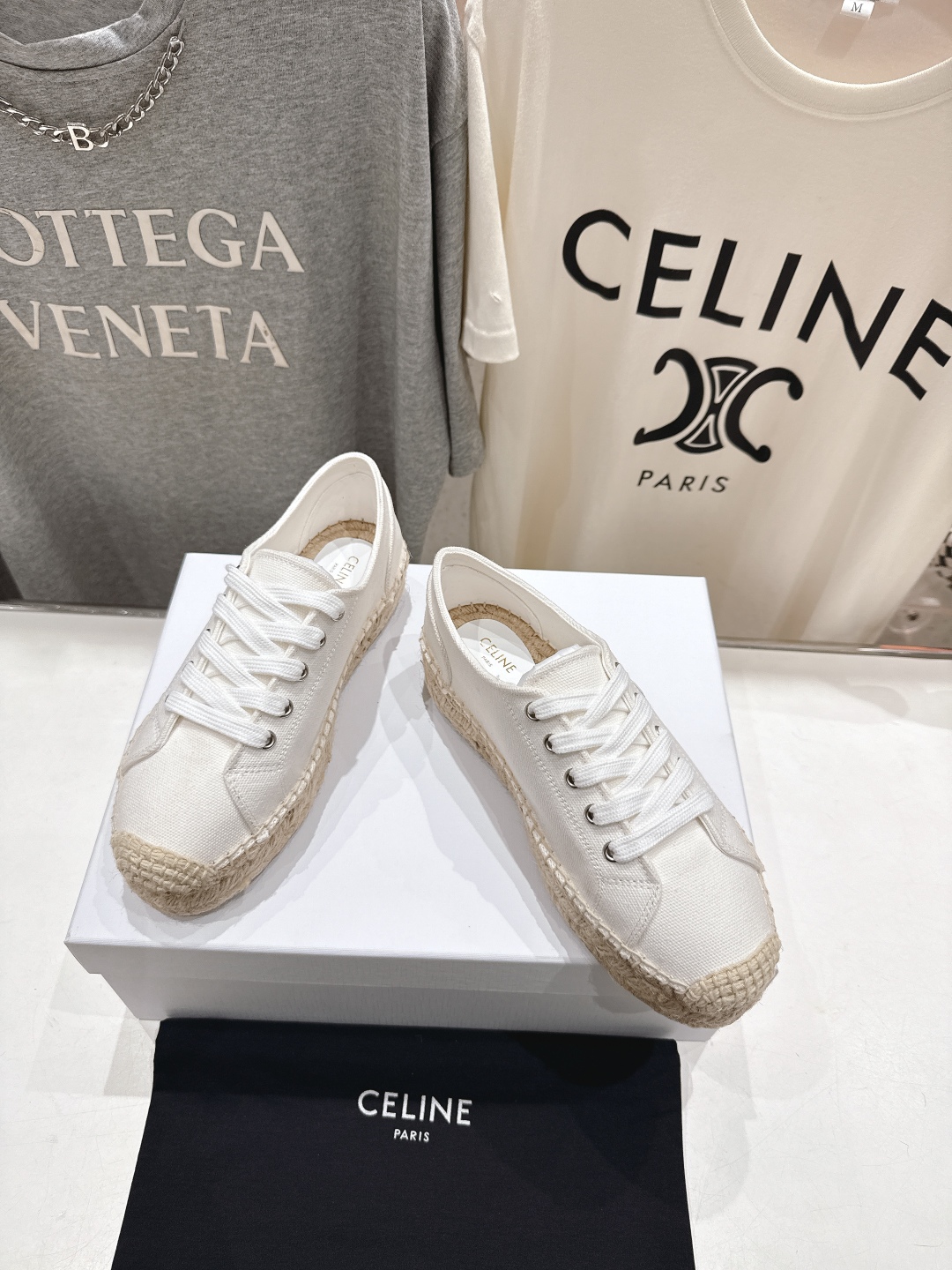 高版本出厂
 Celine*塞琳2025ss新款麻绳底渔夫鞋厚底系带休闲鞋帆布鞋，高级感十足
网红ins