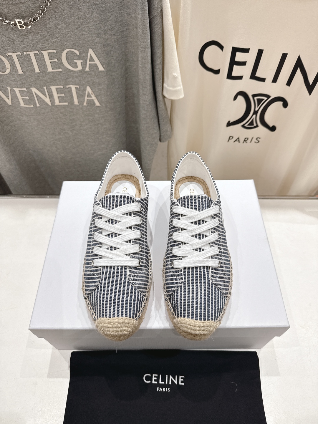 高版本出厂
 Celine*塞琳2025ss新款麻绳底渔夫鞋厚底系带休闲鞋帆布鞋，高级感十足
网红ins