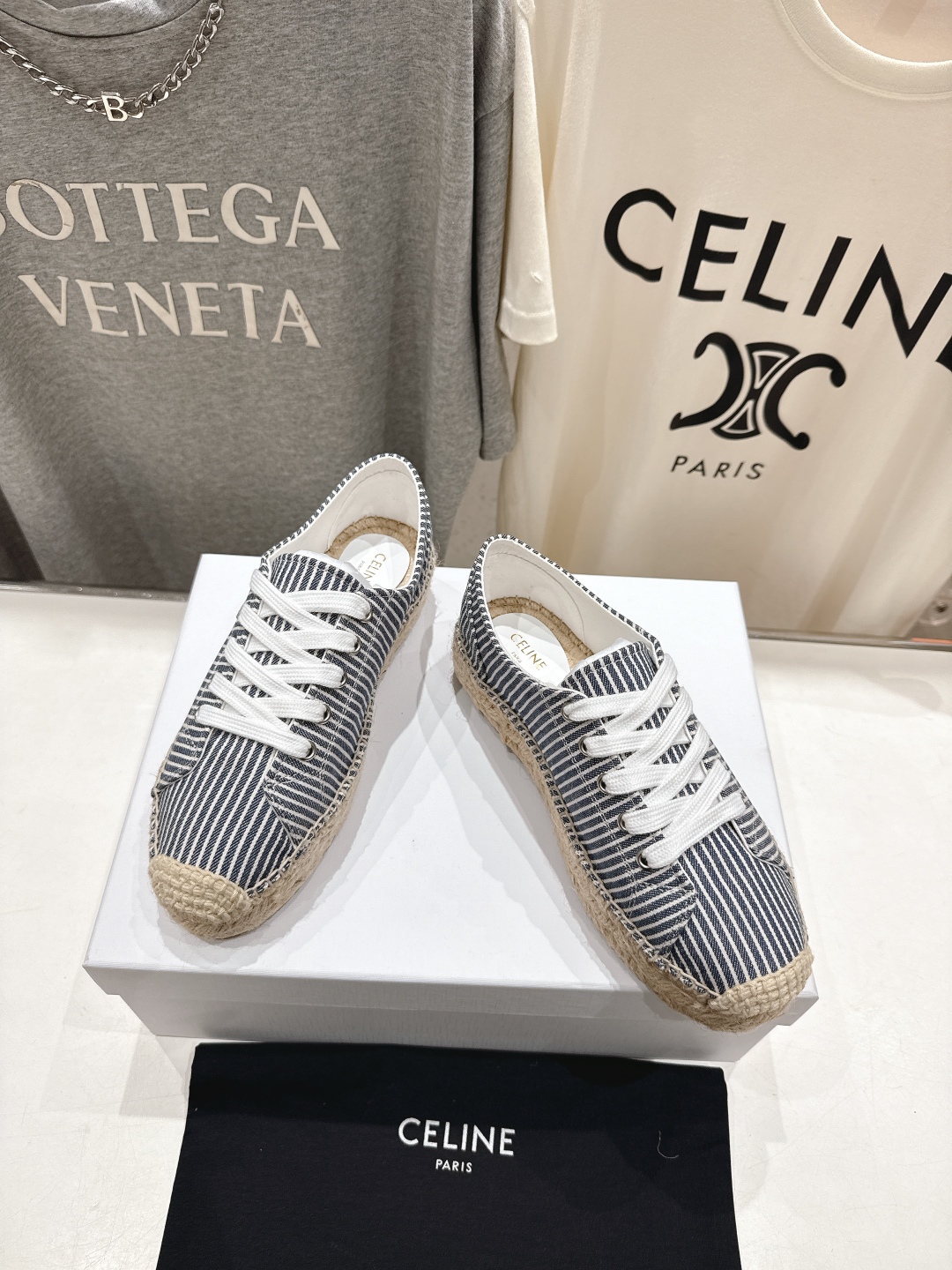 高版本出厂
 Celine*塞琳2025ss新款麻绳底渔夫鞋厚底系带休闲鞋帆布鞋，高级感十足
网红ins