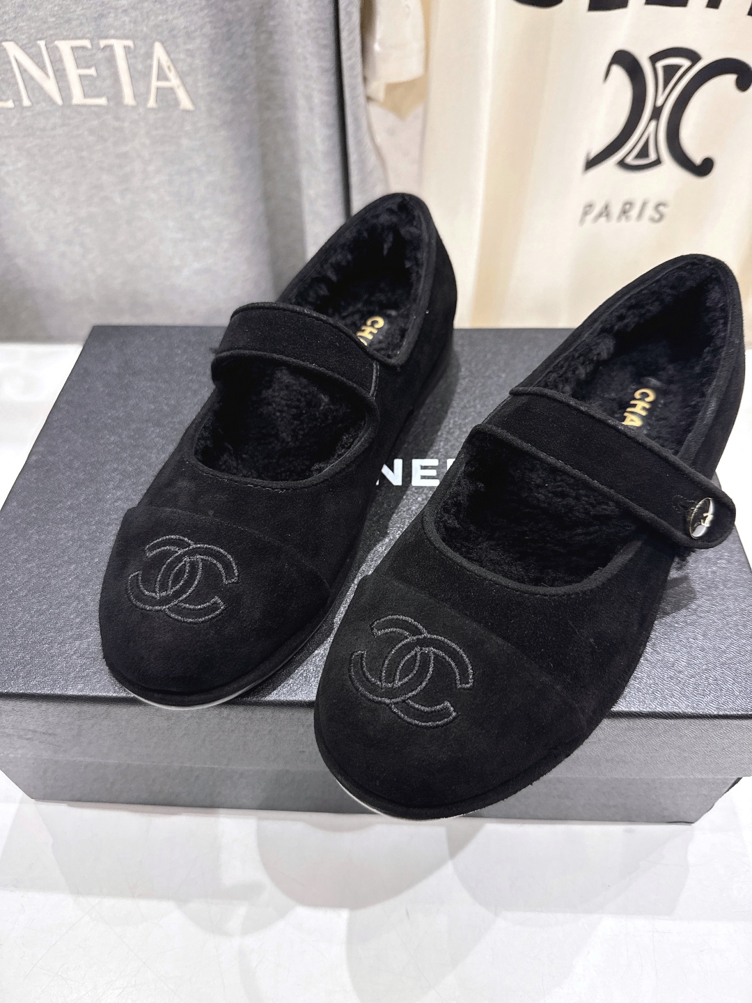 高版本出厂 Chanel.VintageF022 2025ss小香秋冬新款一脚蹬毛毛鞋玛丽珍乐福鞋休闲单