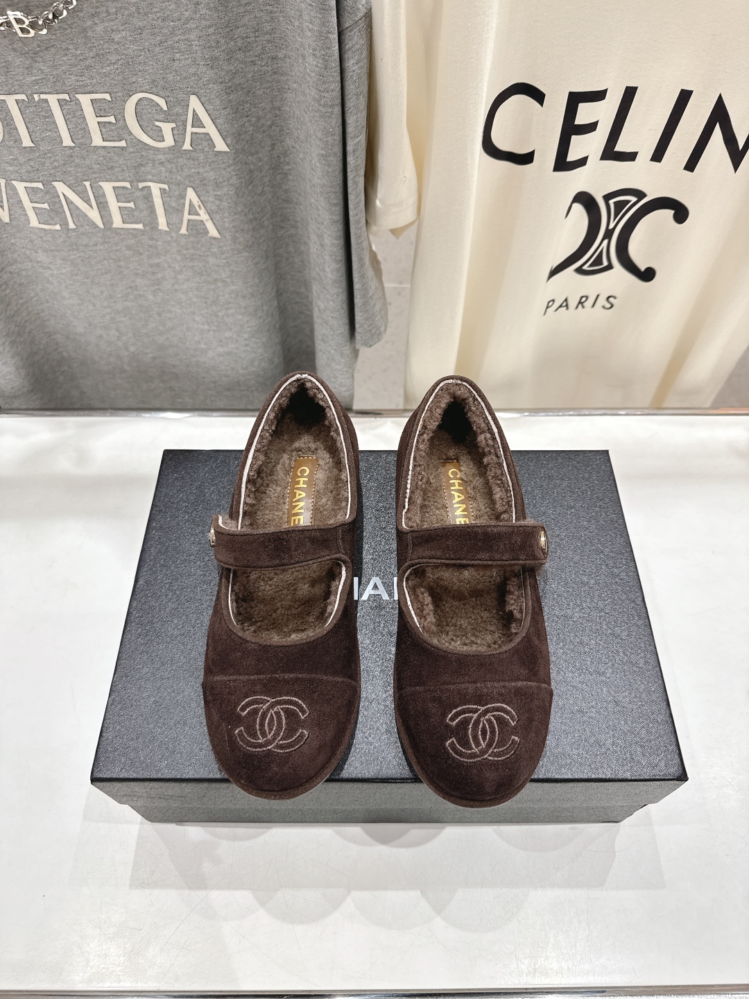 高版本出厂 Chanel.VintageF022 2025ss小香秋冬新款一脚蹬毛毛鞋玛丽珍乐福鞋休闲单