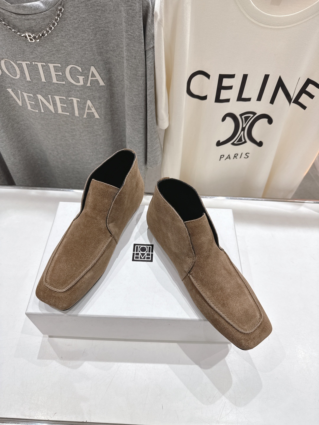 高版本出厂 小众潮物❤️Toteme 2025ss新款单鞋!正品购入打版开发.#.版型绝美~不挑任何腿型