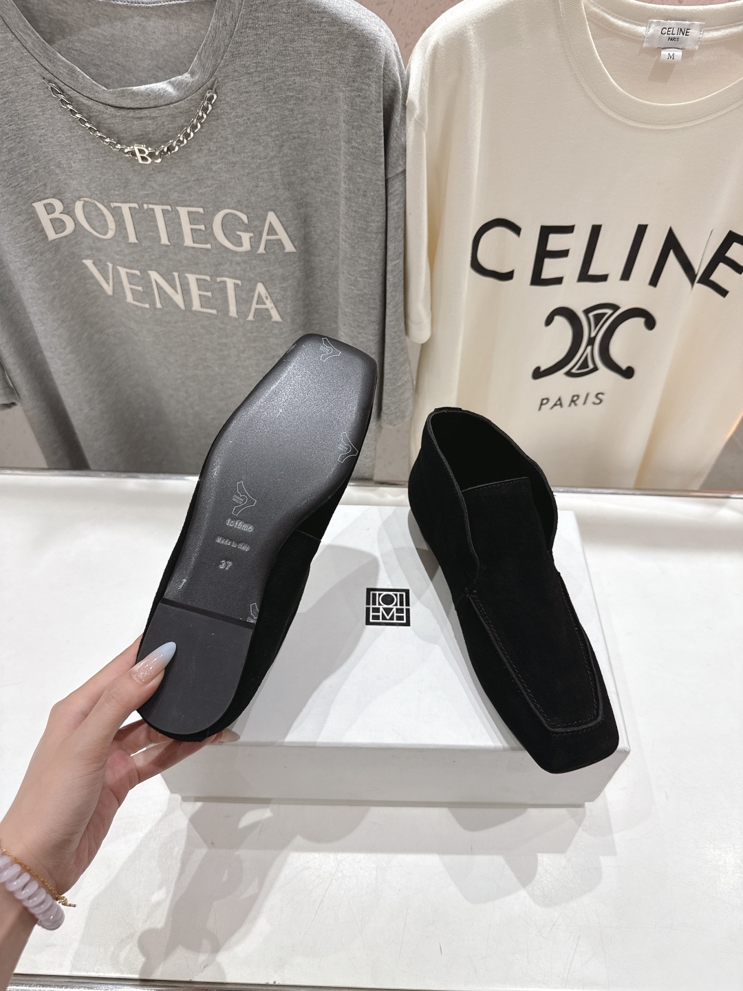 高版本出厂 小众潮物❤️Toteme 2025ss新款单鞋!正品购入打版开发.#.版型绝美~不挑任何腿型