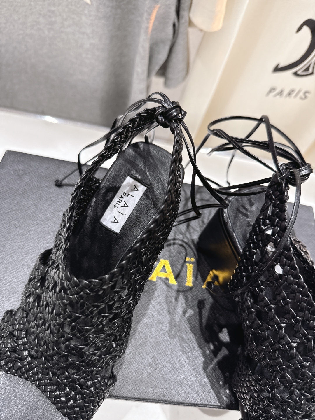 高版本出厂 独家新品 Alaia 阿莱亚25ss/ 走秀款厚底坡跟网面鞋凉鞋 最近超火的一款网面鞋章小蕙