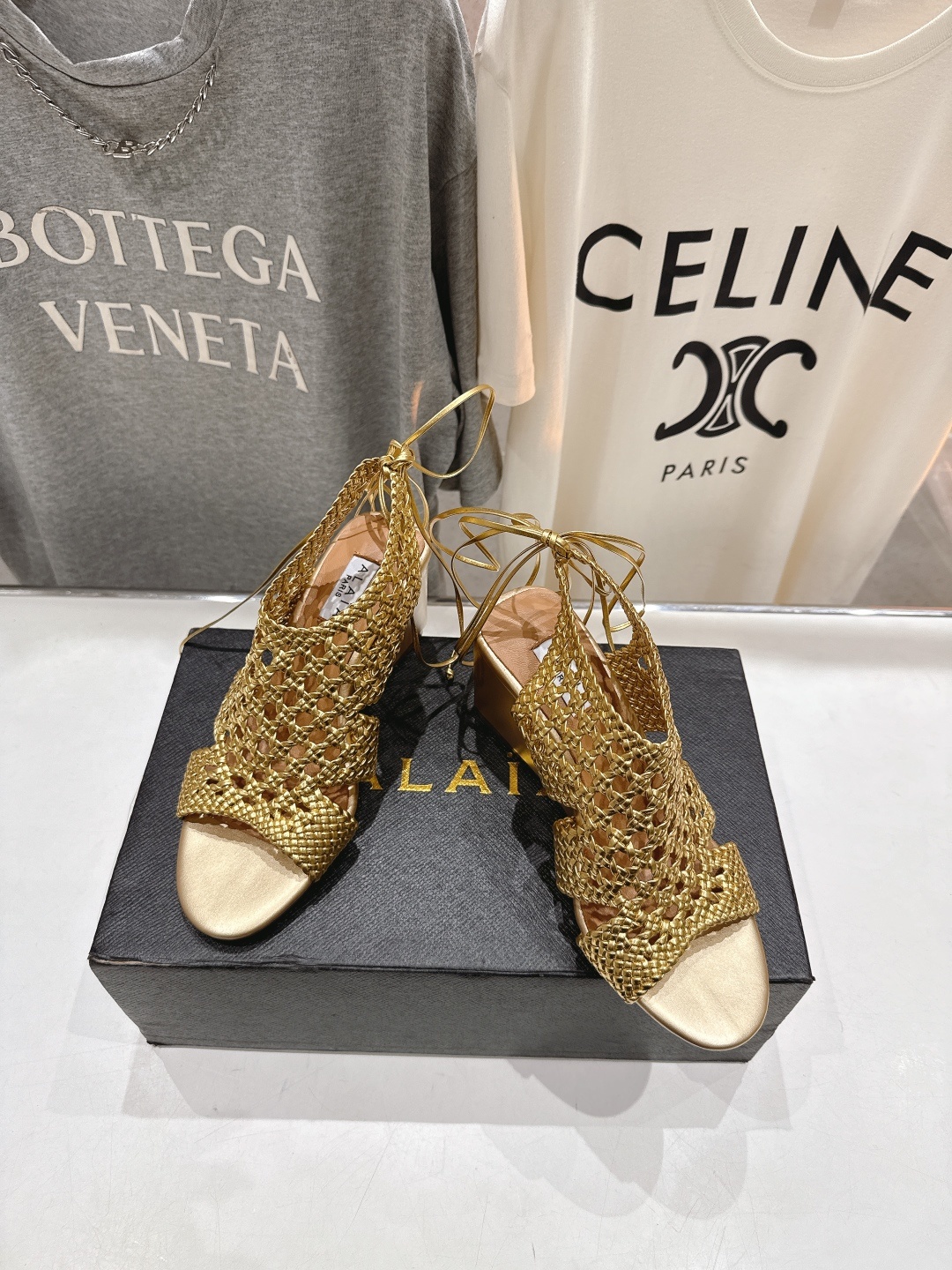 高版本出厂 独家新品 Alaia 阿莱亚25ss/ 走秀款厚底坡跟网面鞋凉鞋 最近超火的一款网面鞋章小蕙
