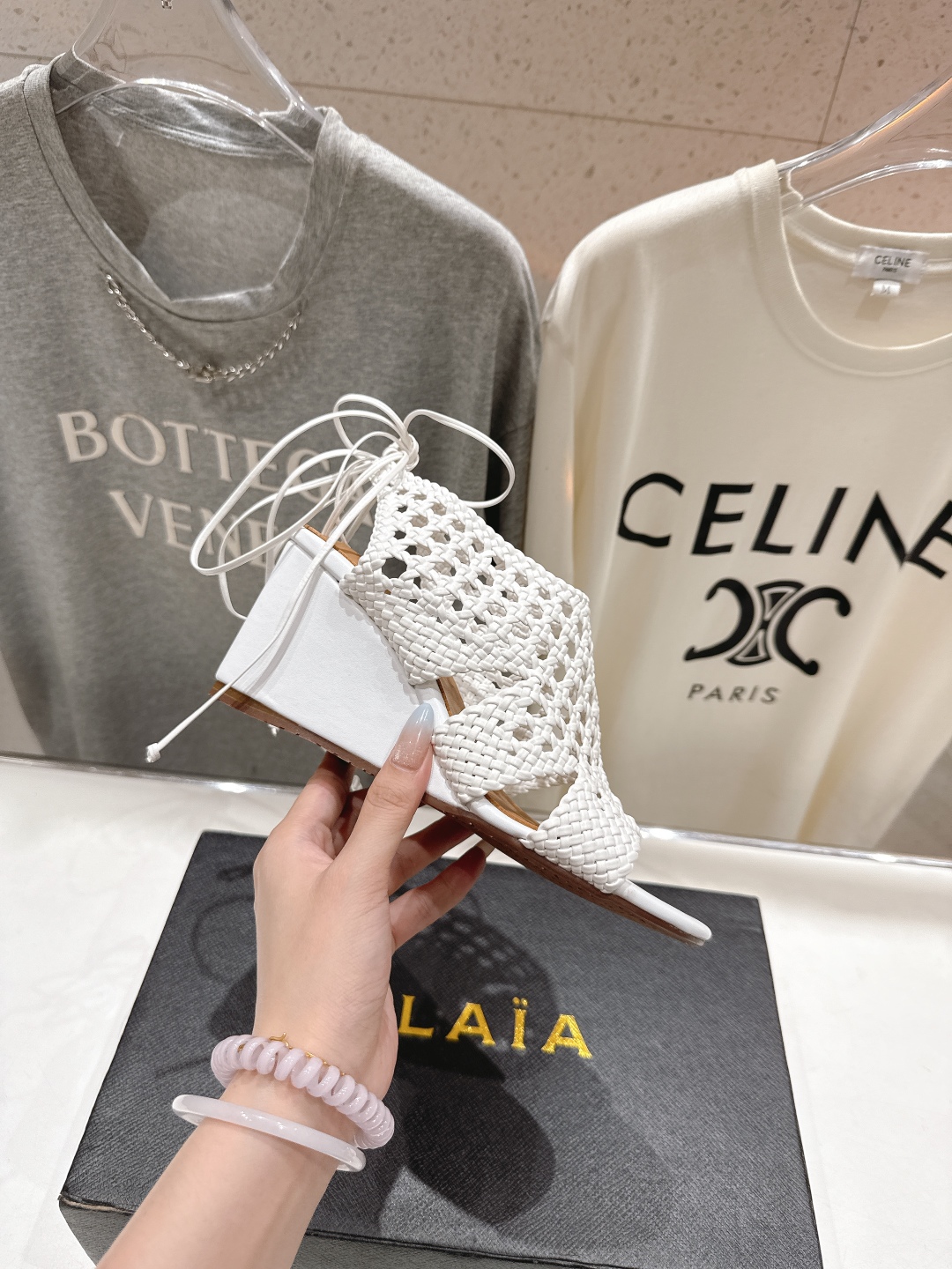 高版本出厂 独家新品 Alaia 阿莱亚25ss/ 走秀款厚底坡跟网面鞋凉鞋 最近超火的一款网面鞋章小蕙