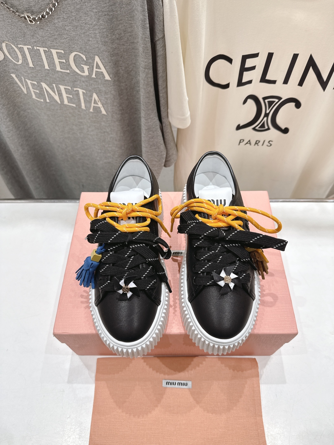 高版本出厂 MiuMiu/繆繆25ss new arrival F039～miu家2025ss走秀款系带
