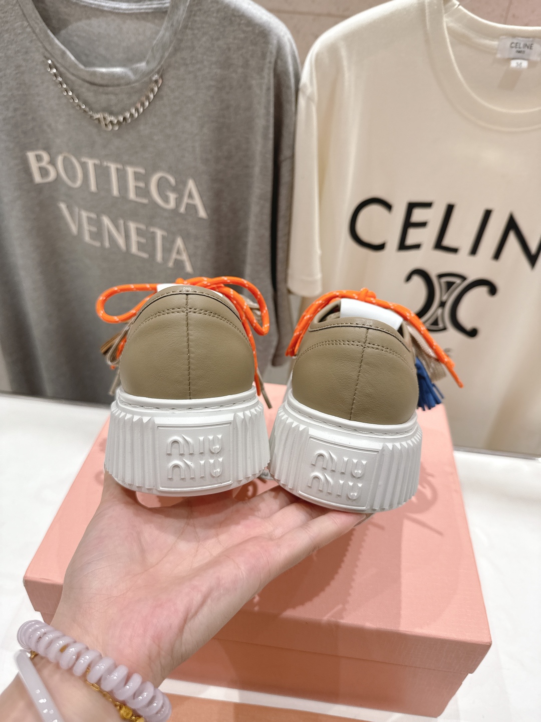 高版本出厂 MiuMiu/繆繆25ss new arrival F039～miu家2025ss走秀款系带