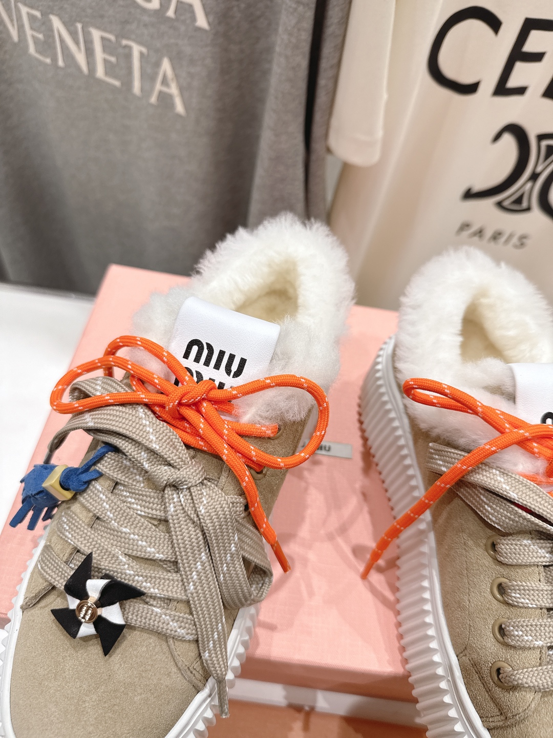 高版本出厂 毛里 MiuMiu/繆繆25ss new arrival F039～miu家新款系带厚底羊毛