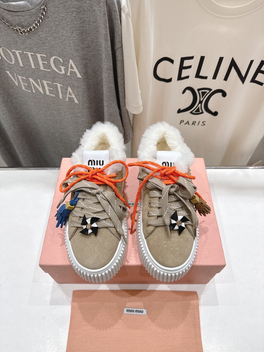 高版本出厂 毛里 MiuMiu/繆繆25ss new arrival F039～miu家新款系带厚底羊毛