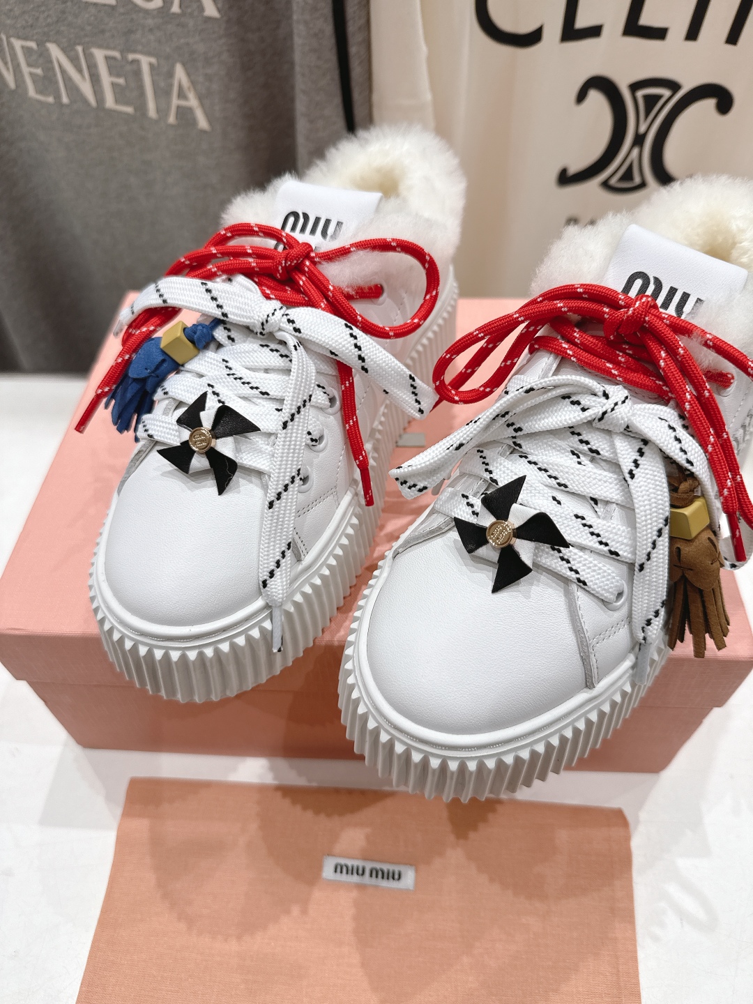 高版本出厂 毛里 MiuMiu/繆繆25ss new arrival F039～miu家新款系带厚底羊毛