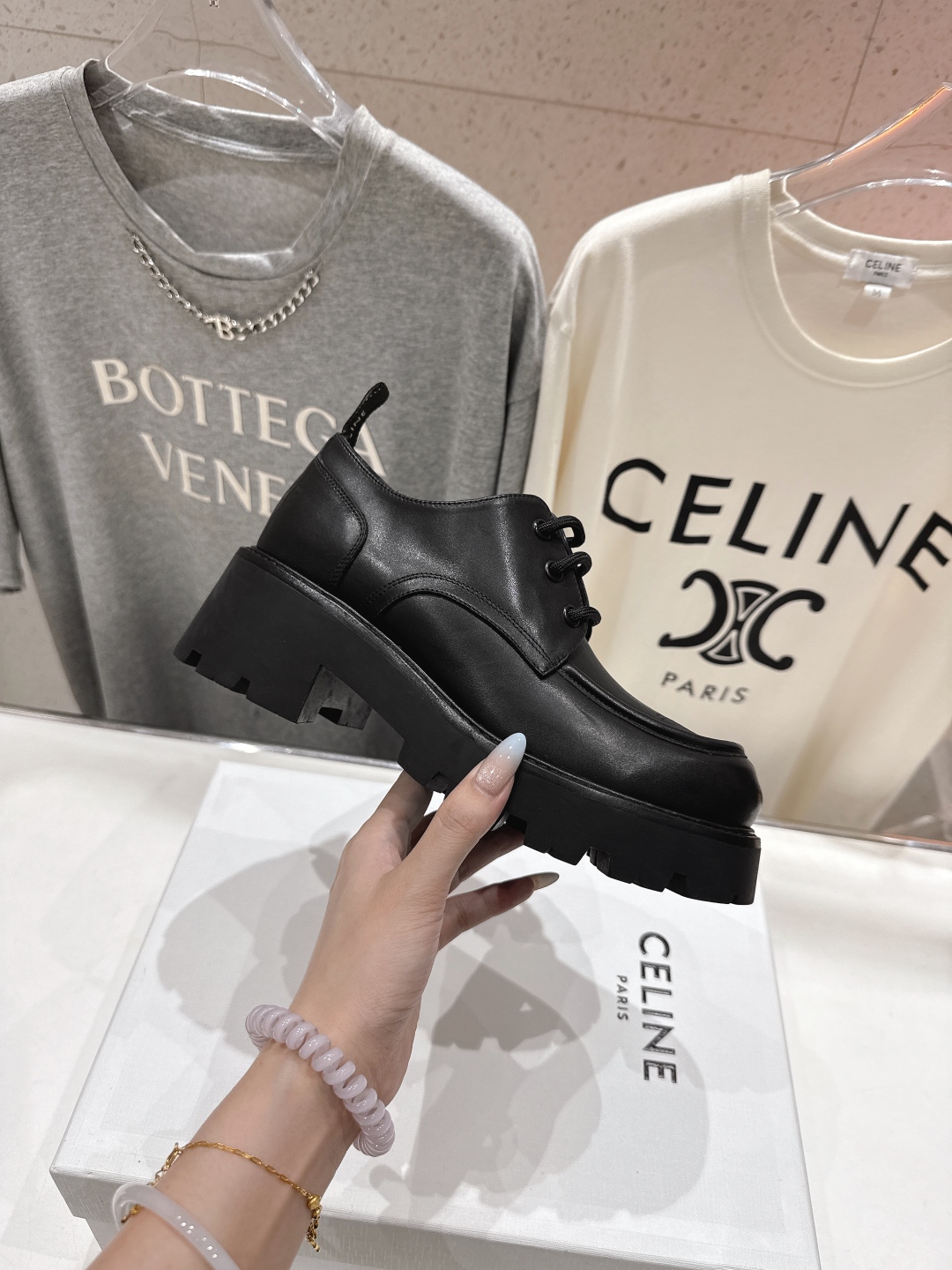 高版本出厂 CELINE*赛琳2025ss新款复古厚底乐福鞋休闲鞋网红爆款来袭！各大网红抢先体验、Cel