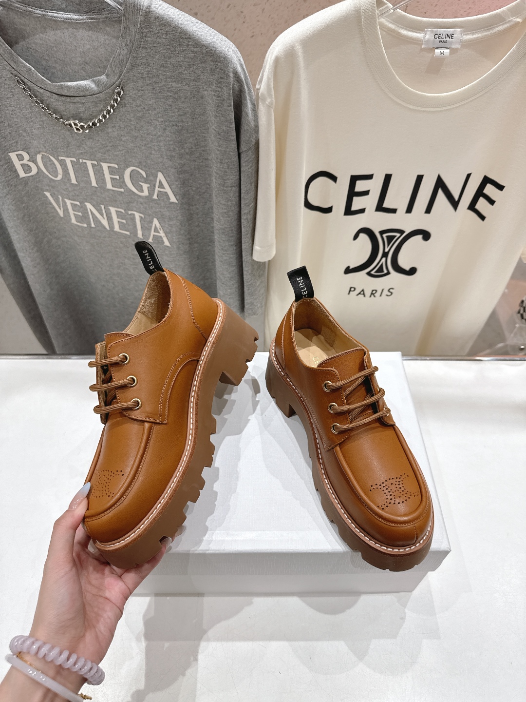 高版本出厂 CELINE*赛琳2025ss新款复古厚底乐福鞋休闲鞋网红爆款来袭！各大网红抢先体验、Cel