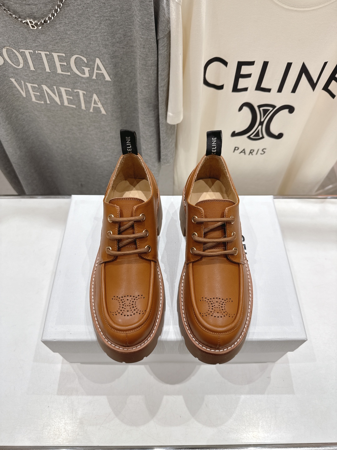 高版本出厂 CELINE*赛琳2025ss新款复古厚底乐福鞋休闲鞋网红爆款来袭！各大网红抢先体验、Cel
