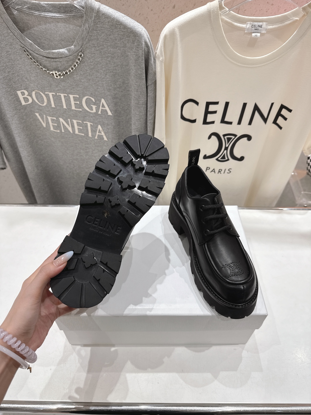 高版本出厂 CELINE*赛琳2025ss新款复古厚底乐福鞋休闲鞋网红爆款来袭！各大网红抢先体验、Cel