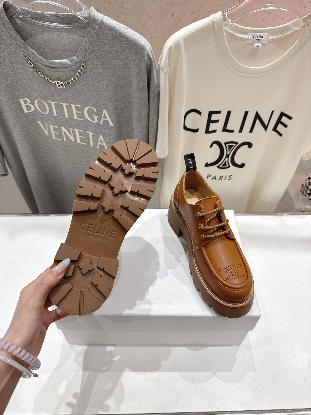 高版本出厂 CELINE*赛琳2025ss新款复古厚底乐福鞋休闲鞋网红爆款来袭！各大网红抢先体验、Cel