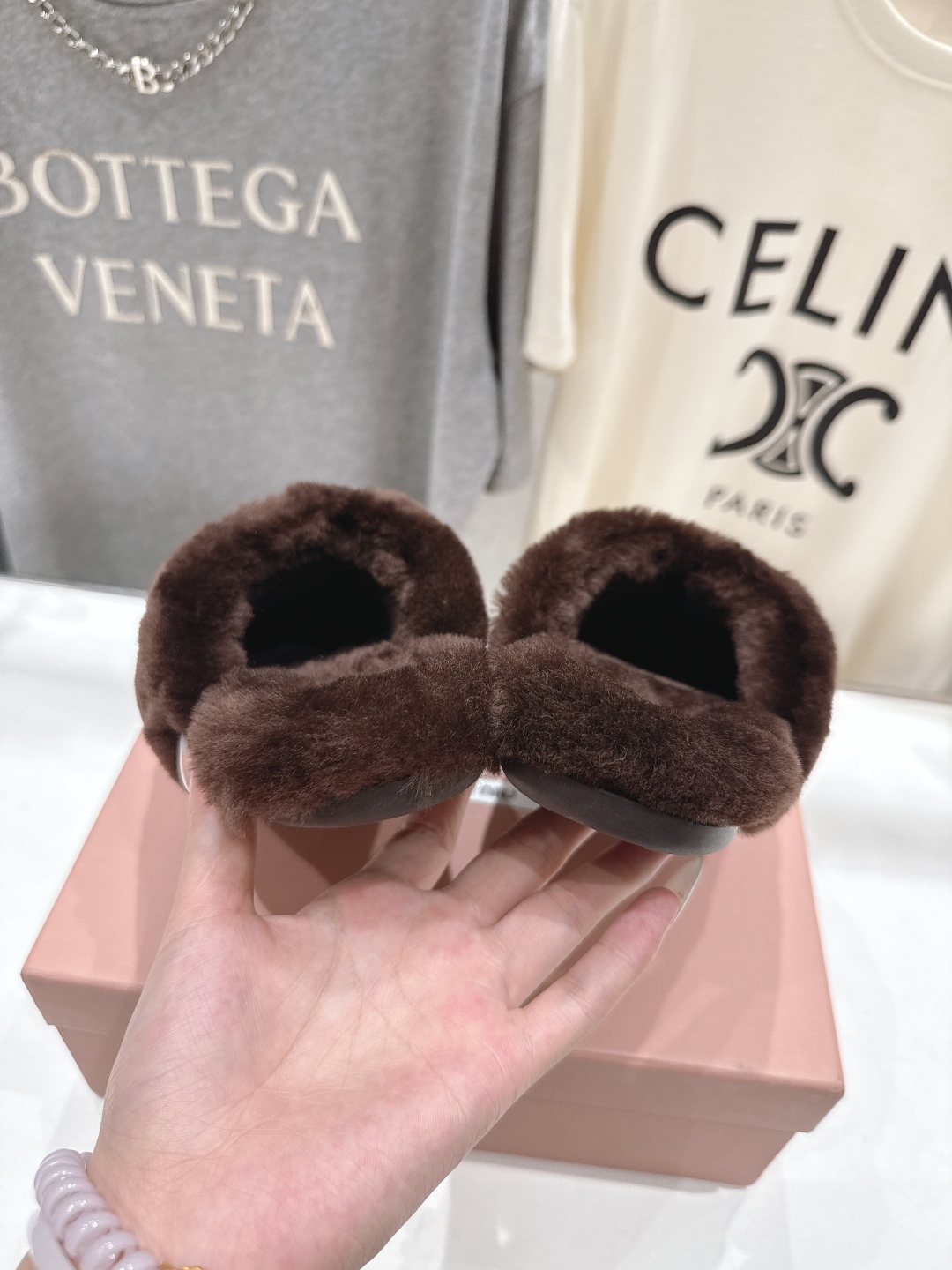 高版本出厂 MiuMiu/缪缪 2025ss秋冬新款勃肯包头毛毛拖鞋毛毛鞋缪缪又让我重新爱了它一次！这季