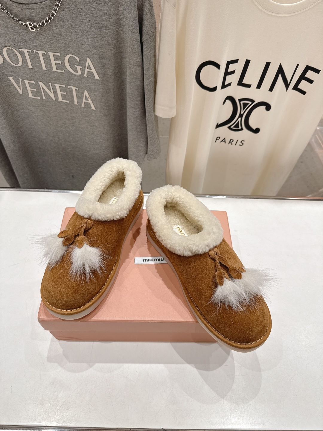 高版本出厂 MiuMiu/缪缪2025ss秋冬走秀款F027·流苏厚底毛毛鞋一脚蹬单鞋经常出现在各大时装