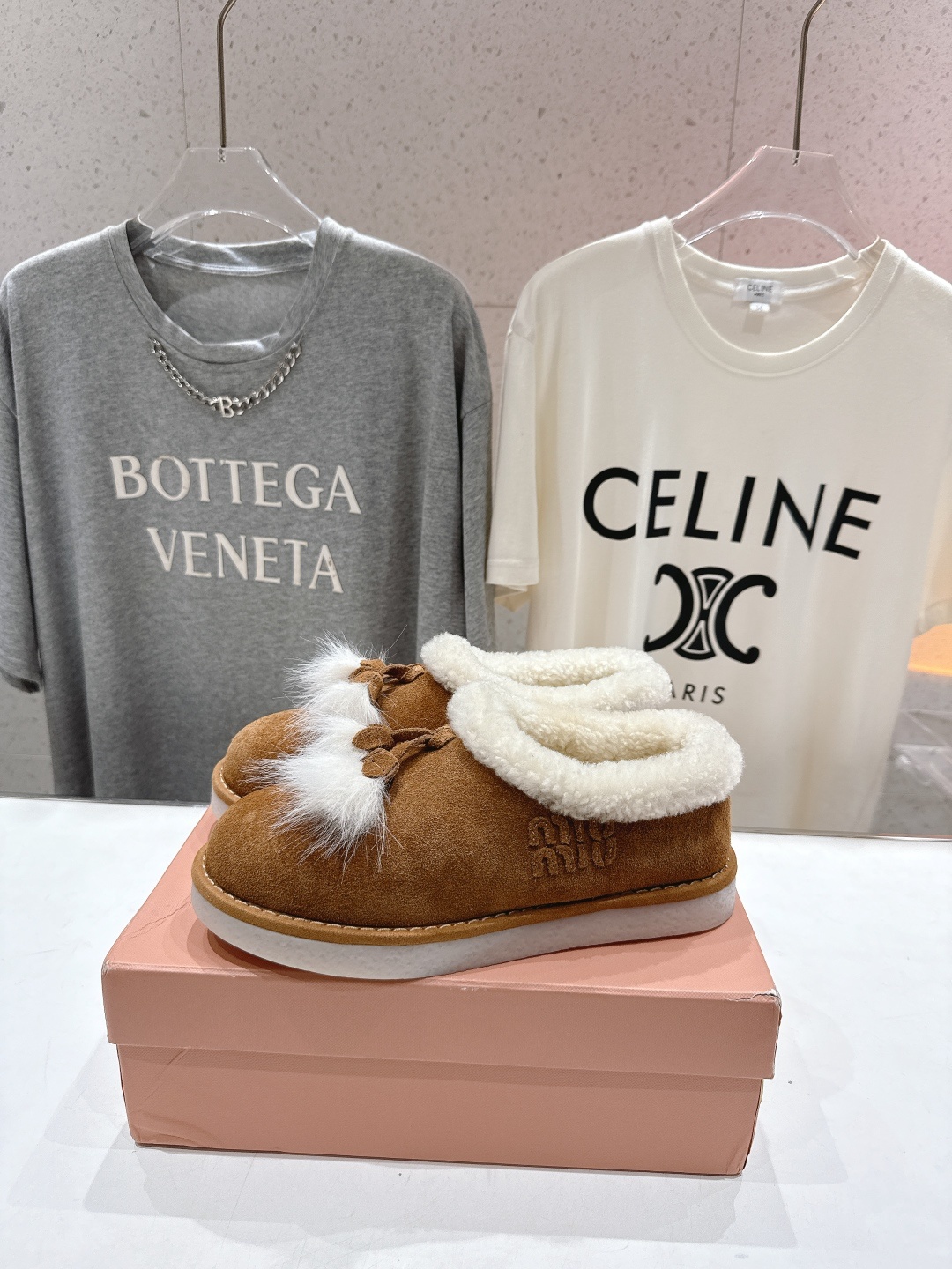 高版本出厂 MiuMiu/缪缪2025ss秋冬走秀款F027·流苏厚底毛毛鞋一脚蹬单鞋经常出现在各大时装