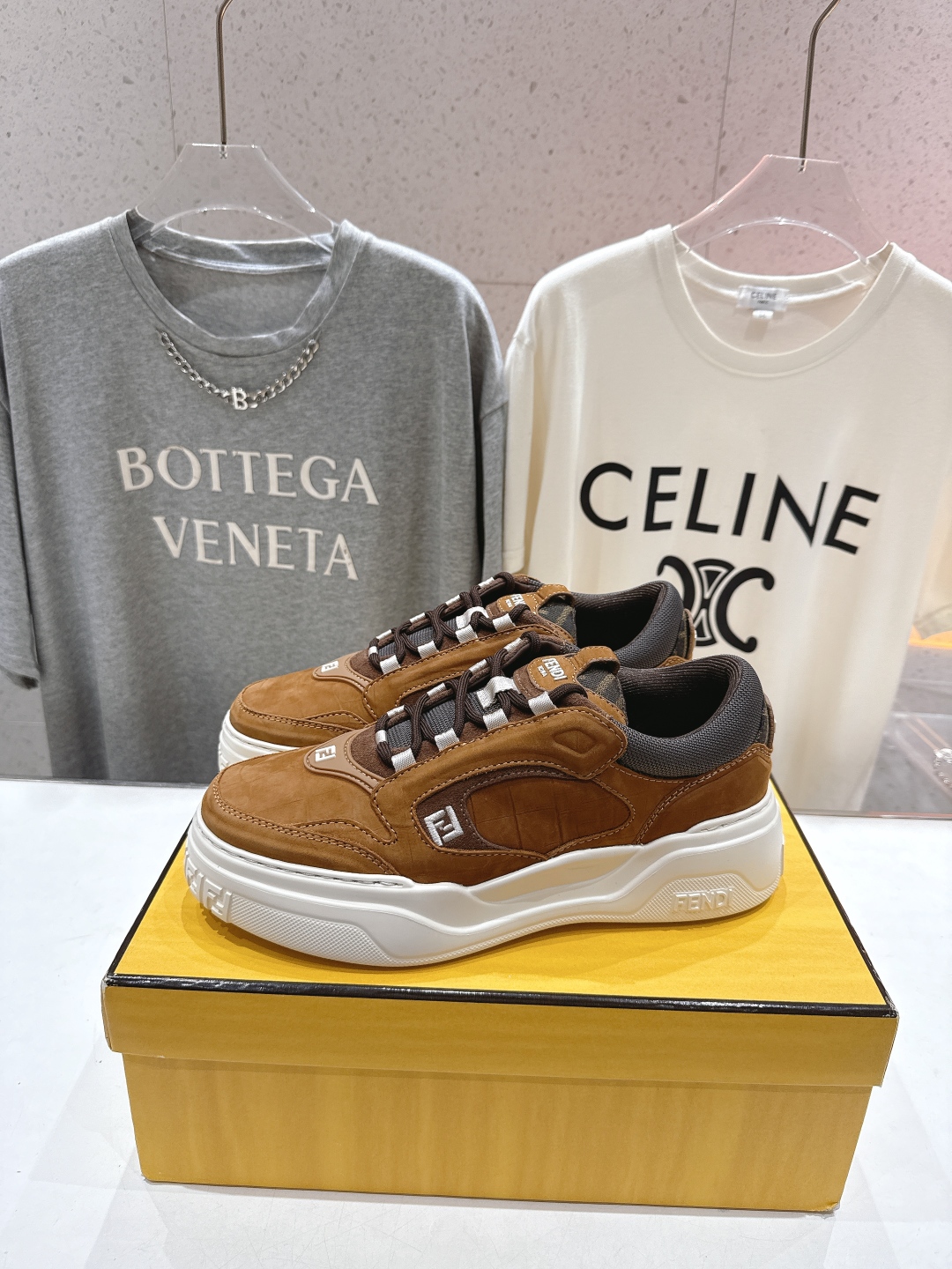 高版本出厂 只有男款 Fendi/芬迪2025ss新款 First 1系列网面系带厚底男士休闲运动鞋顶级