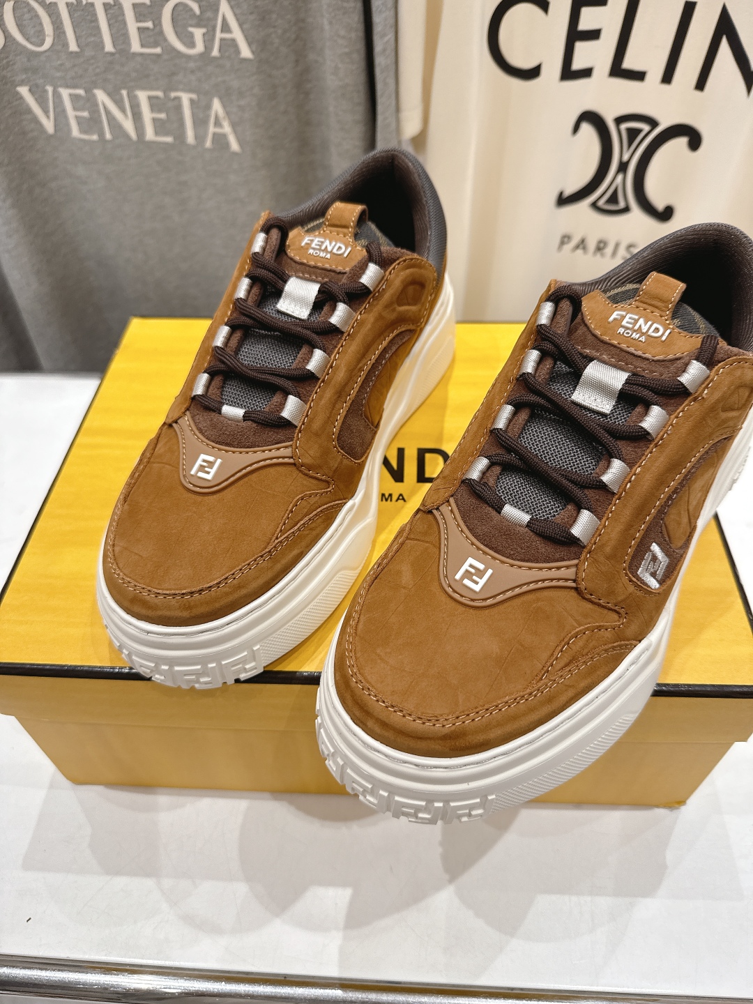 高版本出厂 只有男款 Fendi/芬迪2025ss新款 First 1系列网面系带厚底男士休闲运动鞋顶级