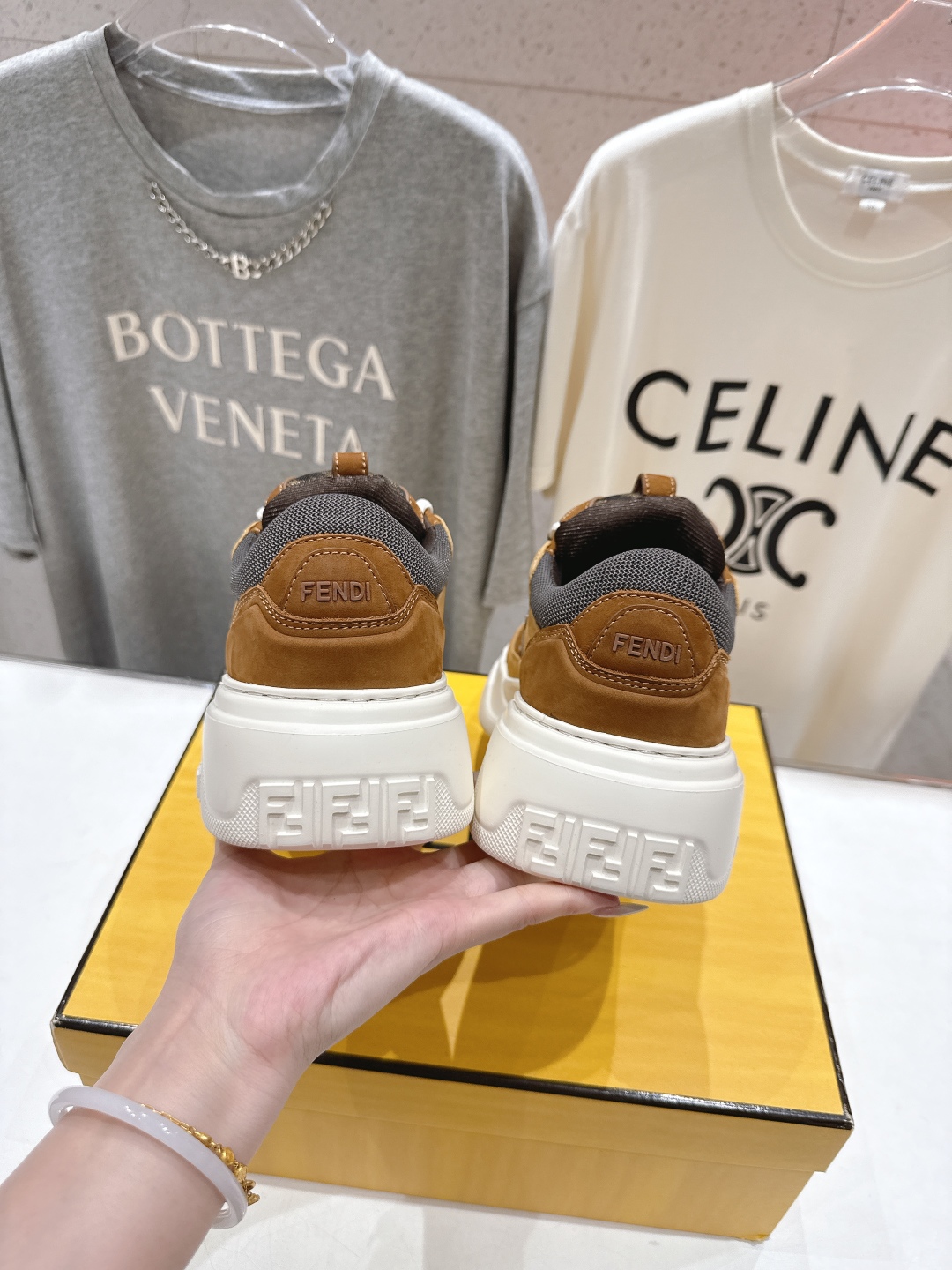 高版本出厂 只有男款 Fendi/芬迪2025ss新款 First 1系列网面系带厚底男士休闲运动鞋顶级