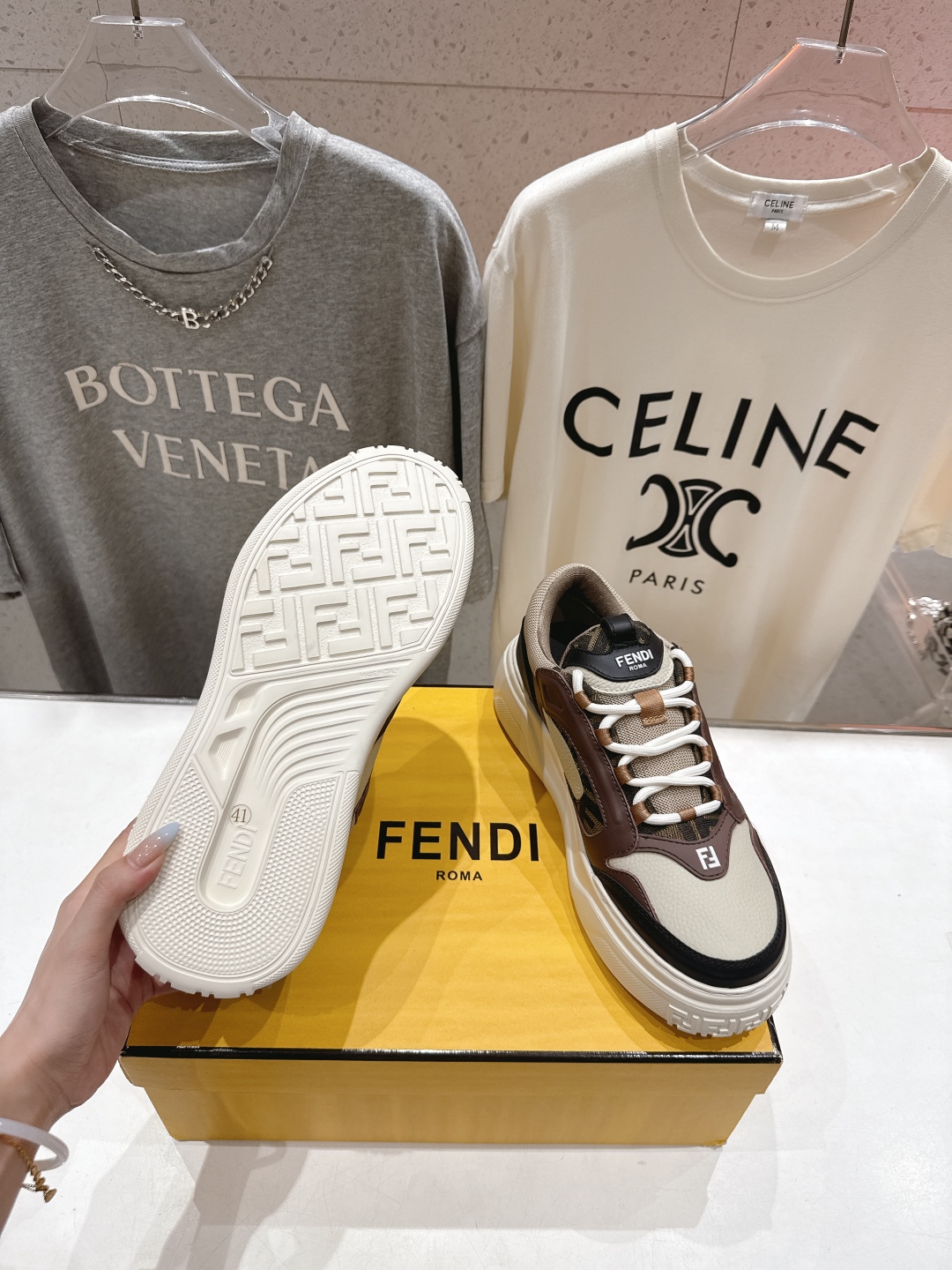 高版本出厂 只有男款 Fendi/芬迪2025ss新款 First 1系列网面系带厚底男士休闲运动鞋顶级