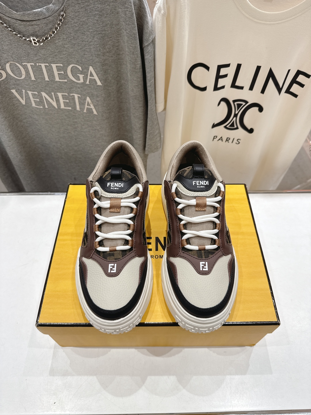 高版本出厂 只有男款 Fendi/芬迪2025ss新款 First 1系列网面系带厚底男士休闲运动鞋顶级