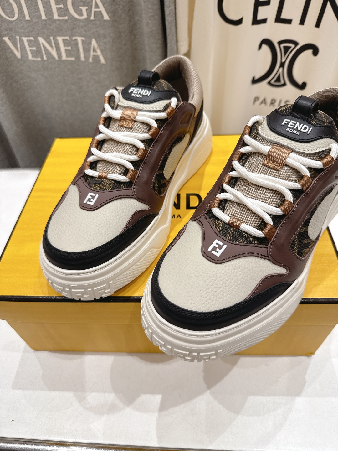 高版本出厂 只有男款 Fendi/芬迪2025ss新款 First 1系列网面系带厚底男士休闲运动鞋顶级