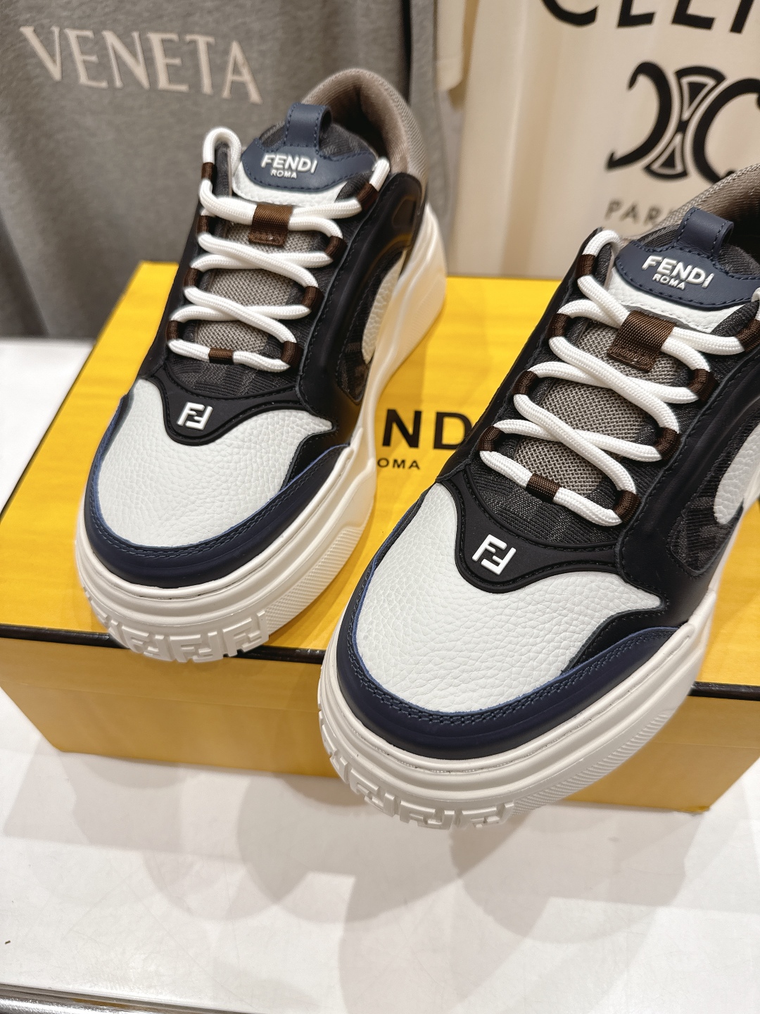 高版本出厂 只有男款 Fendi/芬迪2025ss新款 First 1系列网面系带厚底男士休闲运动鞋顶级