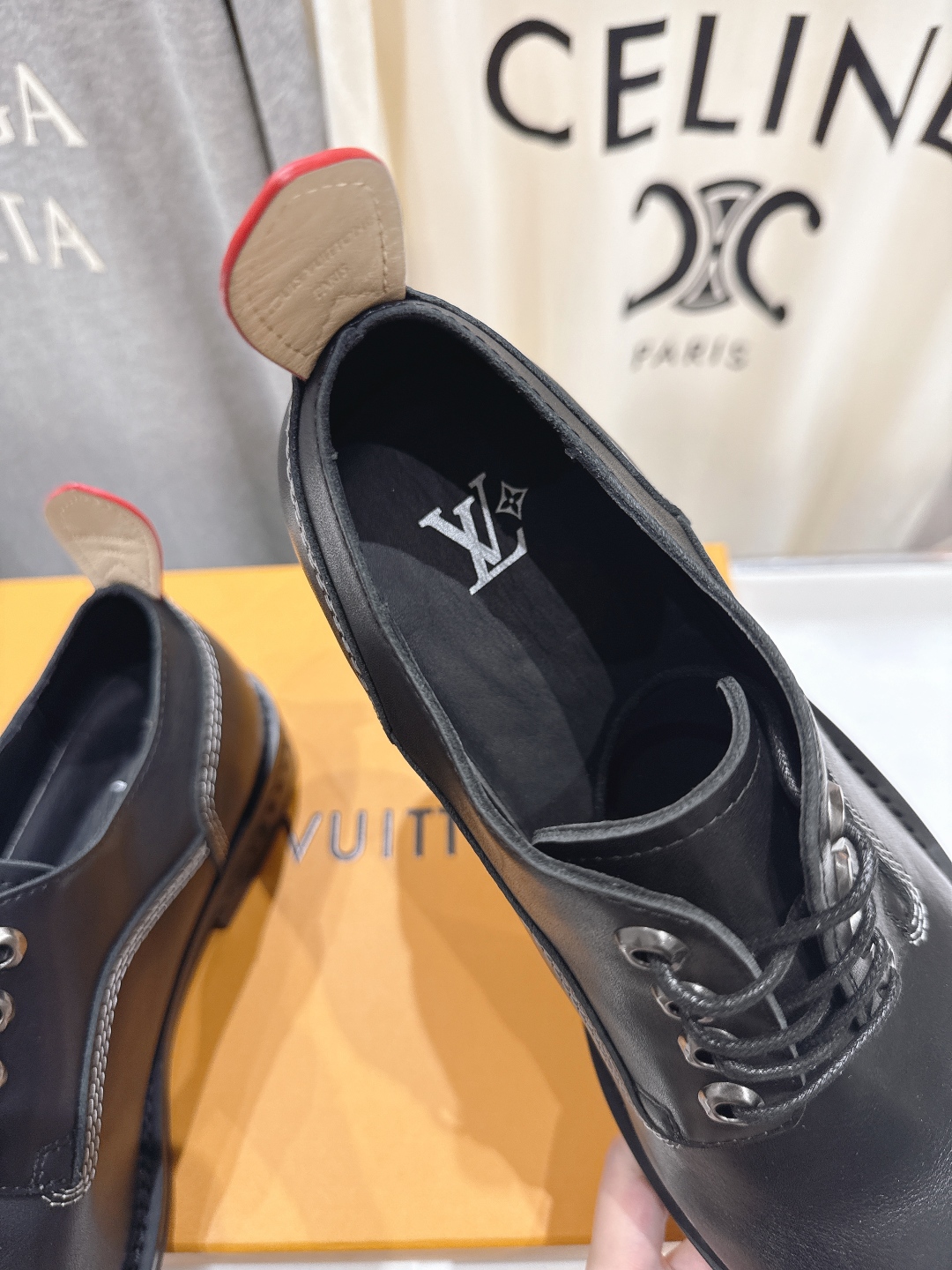 高版本出厂 只有男码 LOUIS VUITTON ss25 LV驴牌新款厚底系带大头鞋男士休闲鞋乐福鞋本