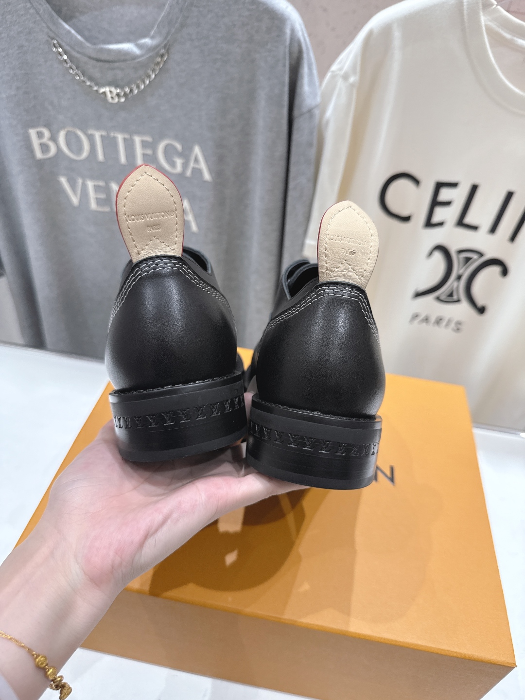 高版本出厂 只有男码 LOUIS VUITTON ss25 LV驴牌新款厚底系带大头鞋男士休闲鞋乐福鞋本