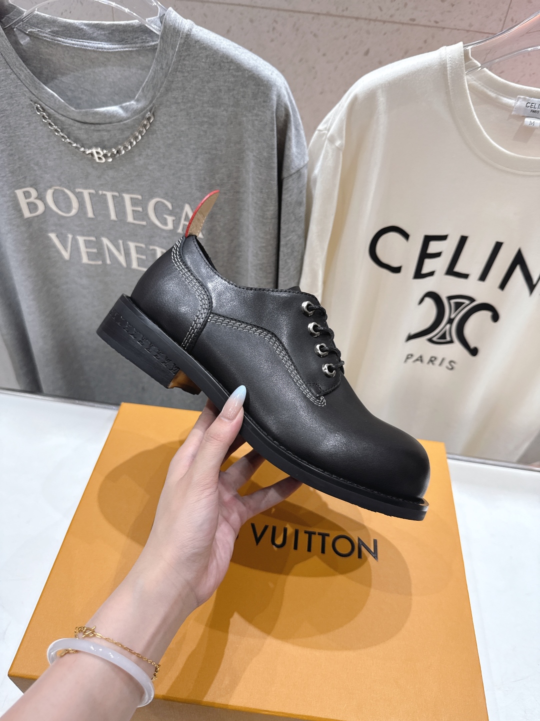 高版本出厂 只有男码 LOUIS VUITTON ss25 LV驴牌新款厚底系带大头鞋男士休闲鞋乐福鞋本