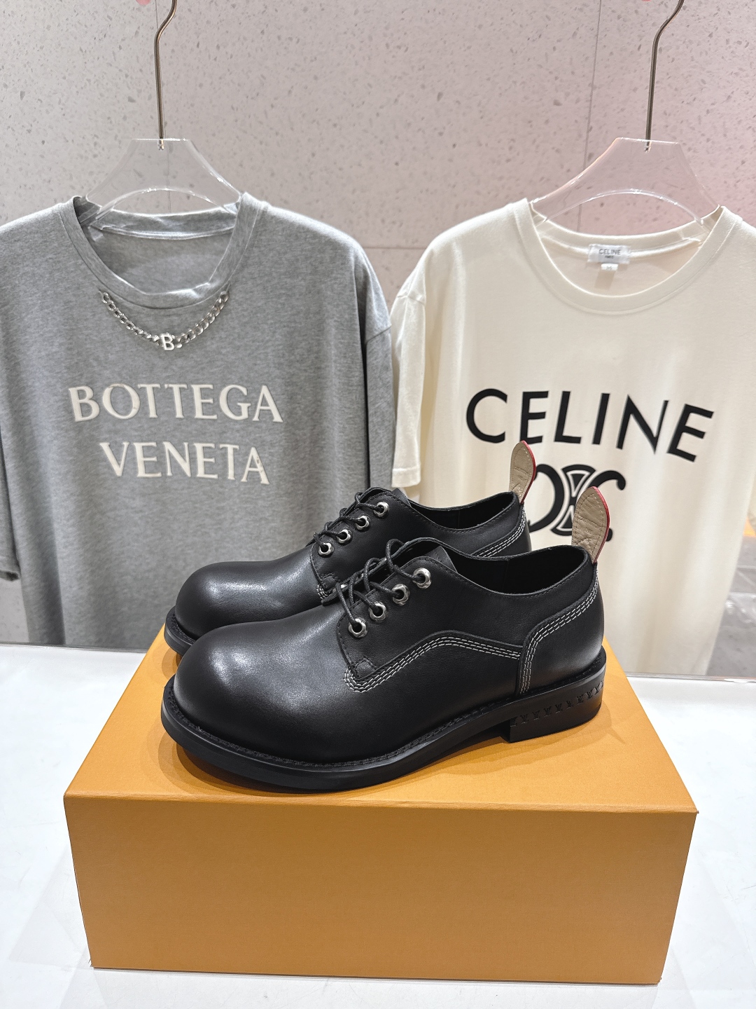 高版本出厂 只有男码 LOUIS VUITTON ss25 LV驴牌新款厚底系带大头鞋男士休闲鞋乐福鞋本