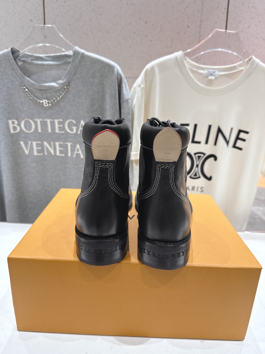 高版本出厂 只有男码 LOUIS VUITTON ss25 LV驴牌新款厚底系带大头鞋男士休闲鞋高帮小短