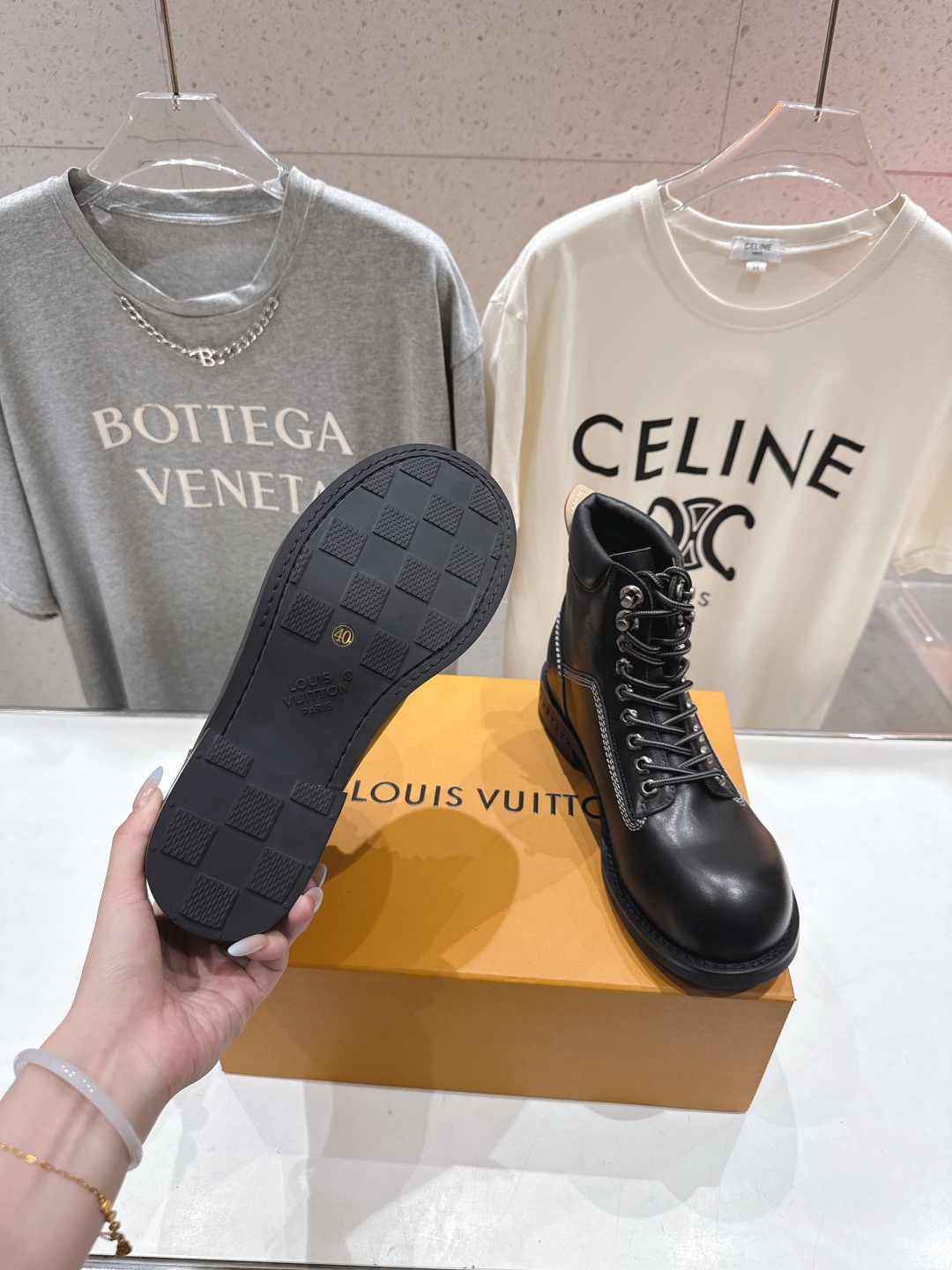 高版本出厂 只有男码 LOUIS VUITTON ss25 LV驴牌新款厚底系带大头鞋男士休闲鞋高帮小短