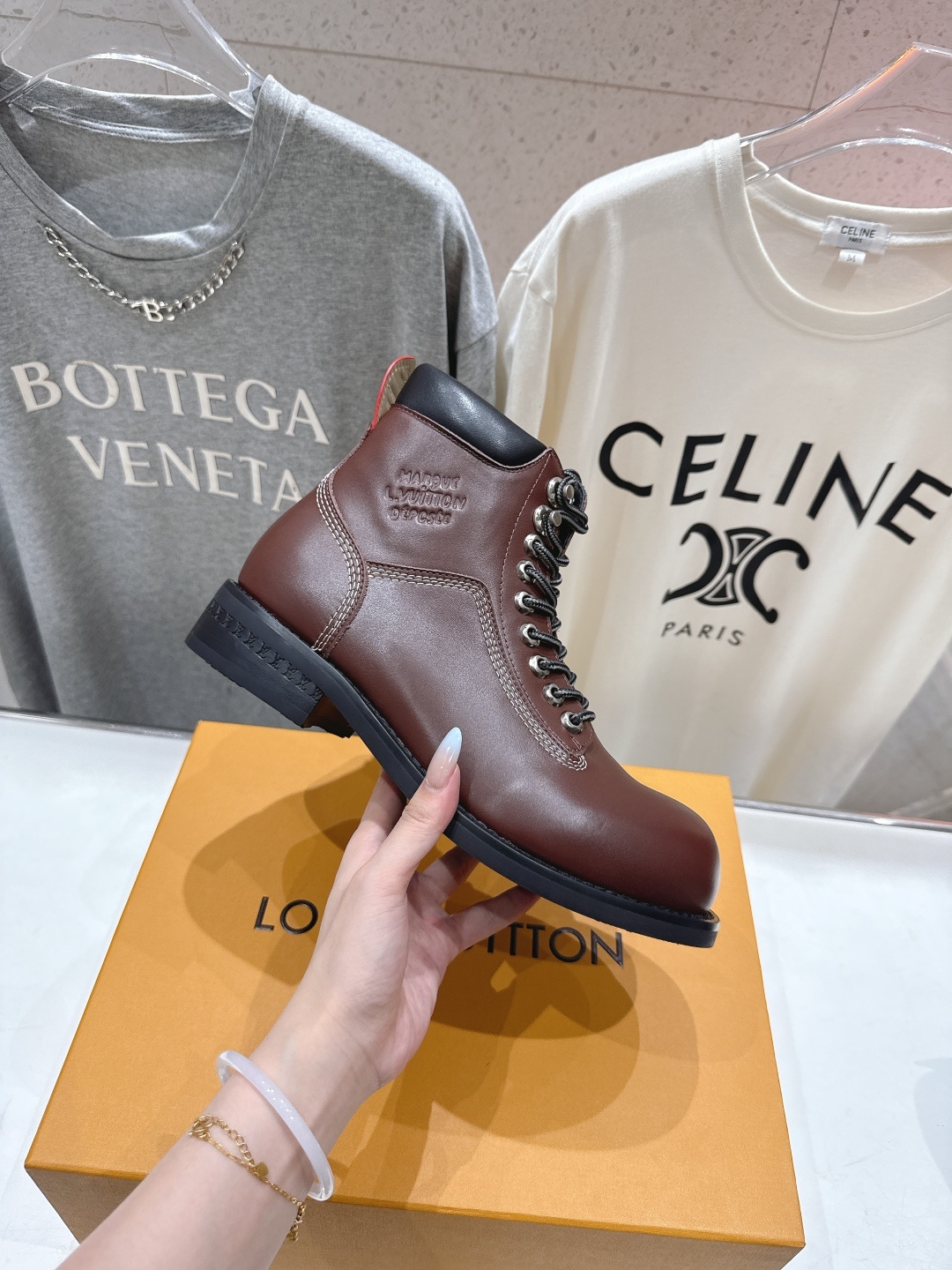 高版本出厂 只有男码 LOUIS VUITTON ss25 LV驴牌新款厚底系带大头鞋男士休闲鞋高帮小短