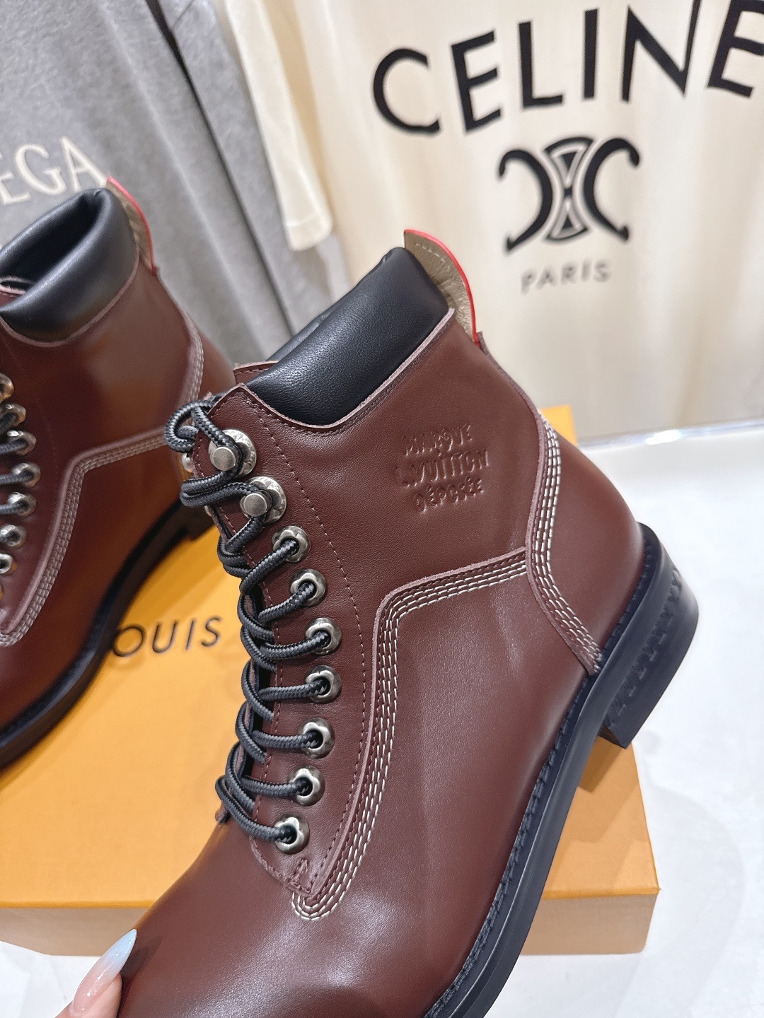 高版本出厂 只有男码 LOUIS VUITTON ss25 LV驴牌新款厚底系带大头鞋男士休闲鞋高帮小短