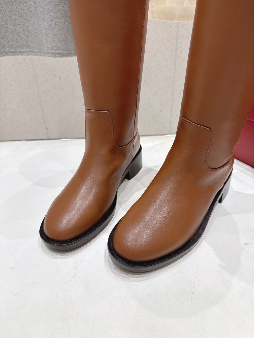 高版本出厂 ～New～顶级制作·Valentino·华伦天奴〰️2025ss秋冬系列新款长靴骑士靴创新与
