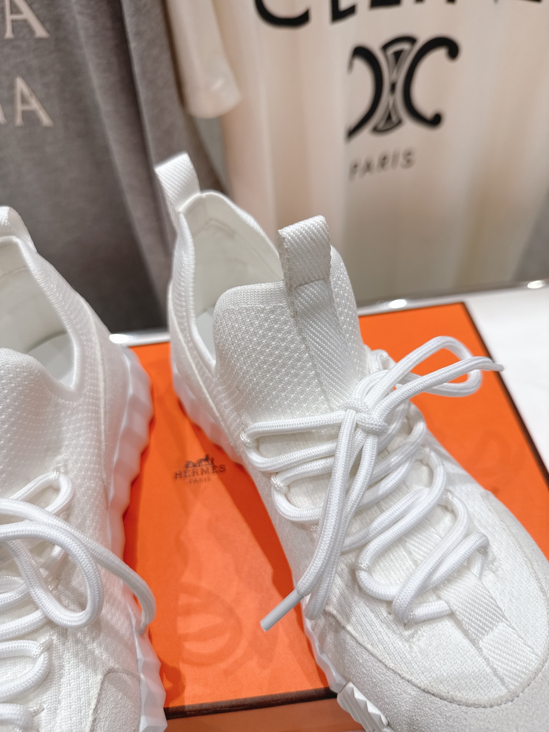 高版本出厂 男码+10 情侣款 Hermes/爱马仕H家25ss新款情侣网面运动休闲鞋跑步鞋经典运动风格