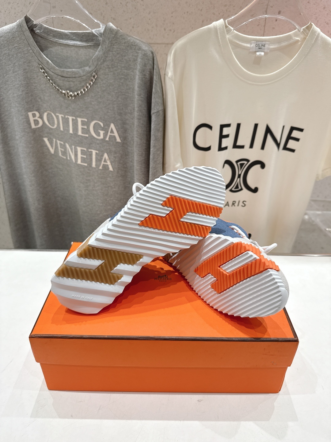 高版本出厂 男码+10 情侣款 Hermes/爱马仕H家25ss新款情侣网面运动休闲鞋跑步鞋经典运动风格