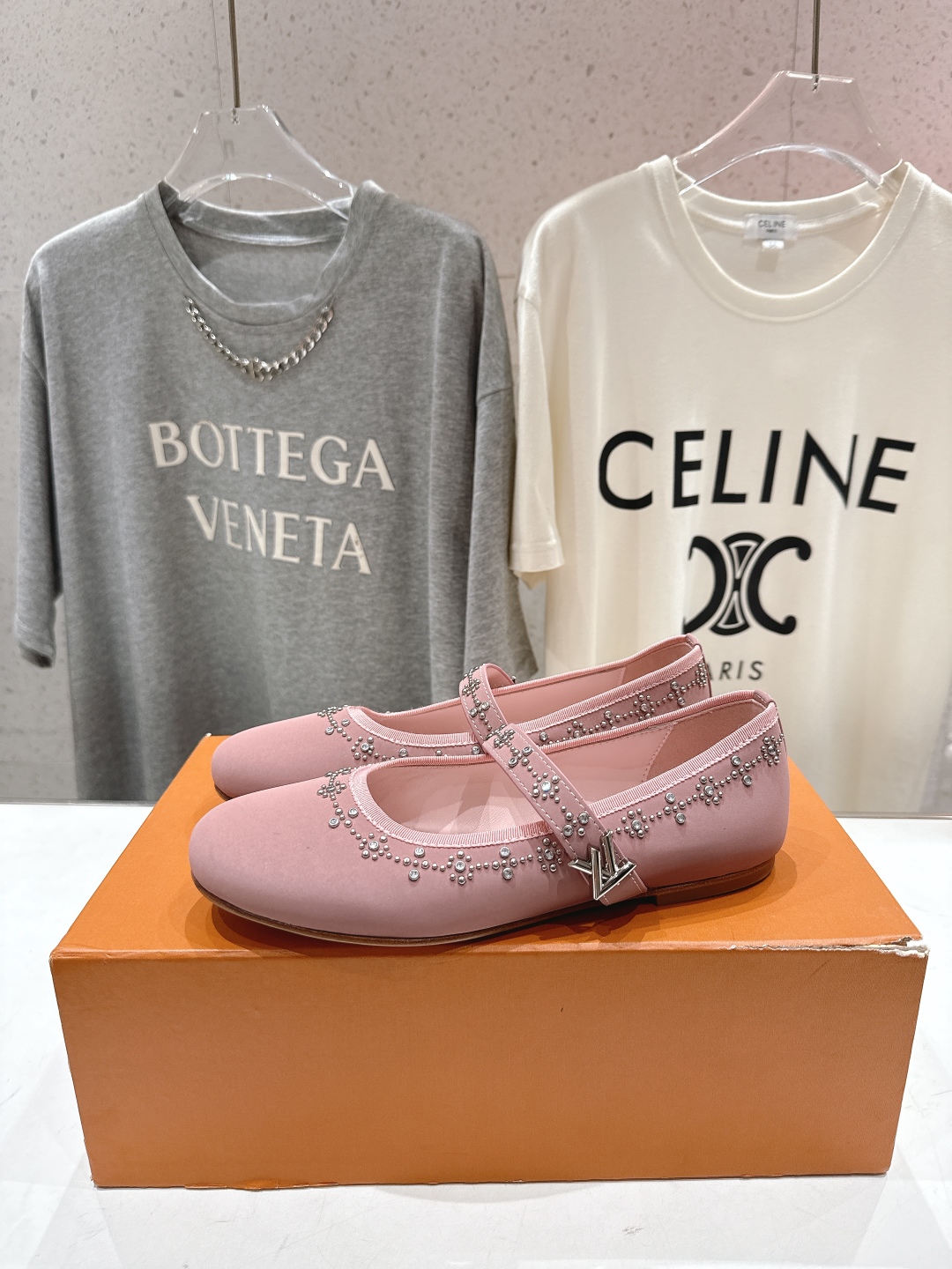 高版本出厂 Louis Vuitton ss25 new arrival LV驴牌春夏系列玛丽珍平底鞋单